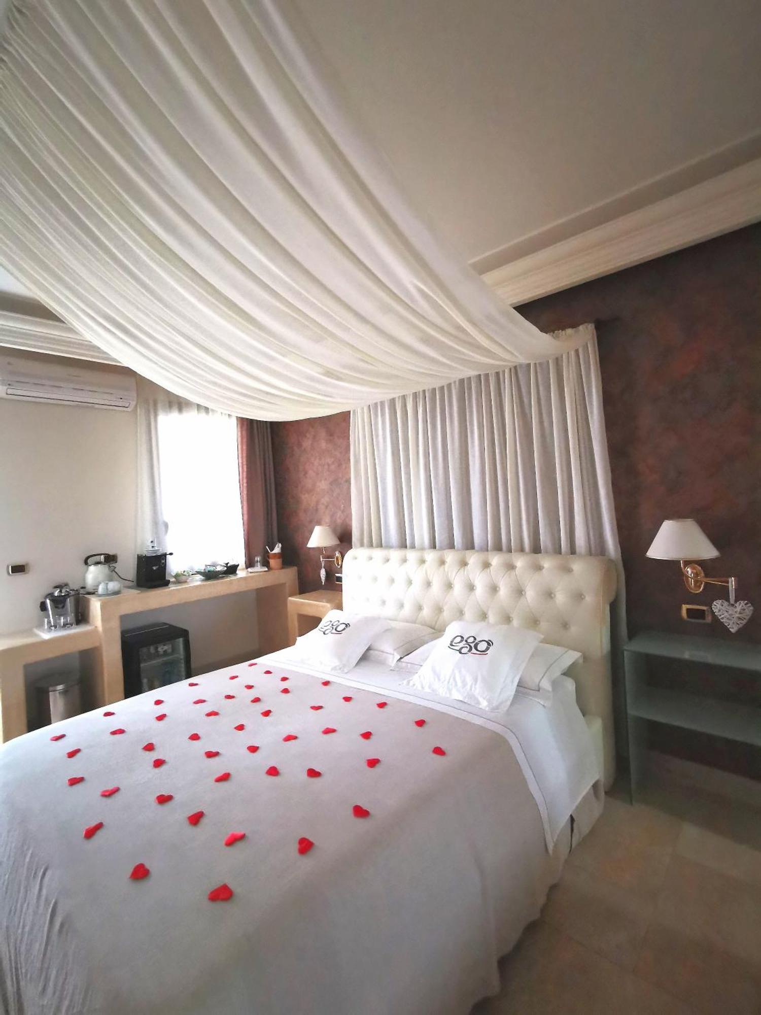 Ego Salento Hotel Galatina Ruang foto